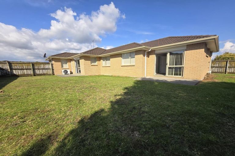 Photo of property in 5 Prado Drive, Pukekohe, 2120