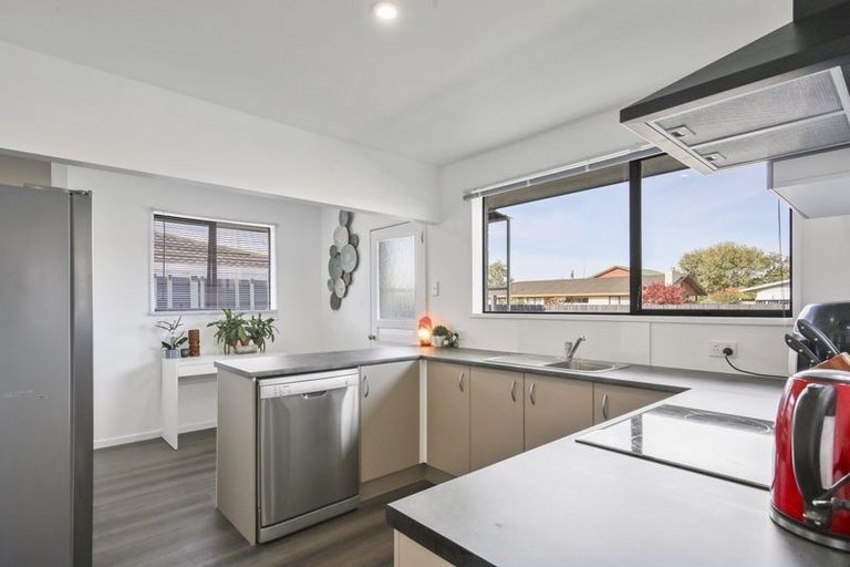 Photo of property in 4a Kinley Street, Rangiora, 7400