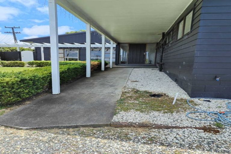 Photo of property in 80 Broomfields Road, Whitford, Howick, 2571