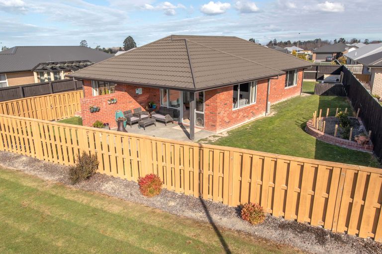 Photo of property in 7 Freyberg Street, Rangiora, 7400