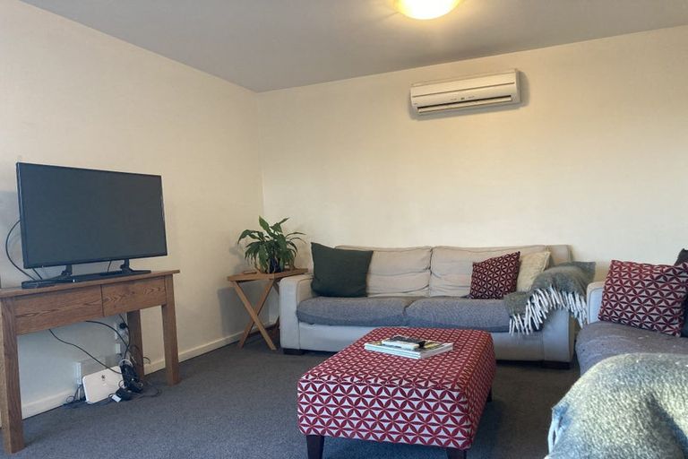 Photo of property in 102 Lowry Avenue, Redwood, Christchurch, 8051