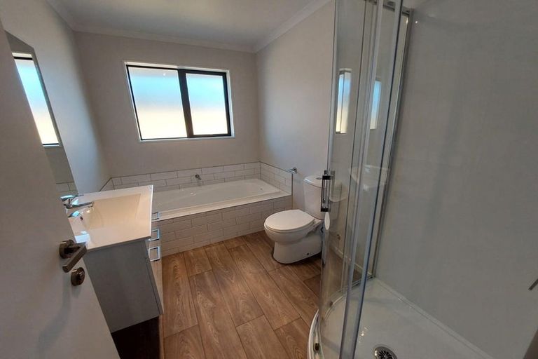 Photo of property in 4 Frogmore Way, Rolleston, 7615