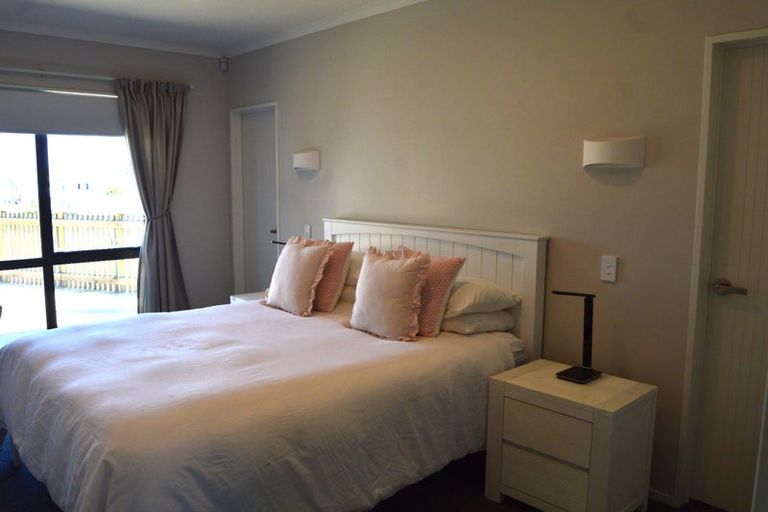 Photo of property in 25 Whale Bay Rise, Gulf Harbour, Whangaparaoa, 0930