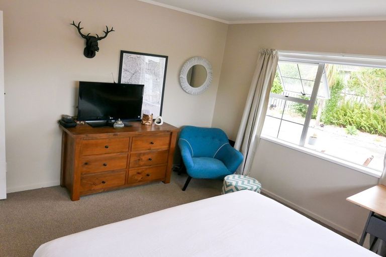 Photo of property in 20a Oriwa Street, Waikanae, 5036