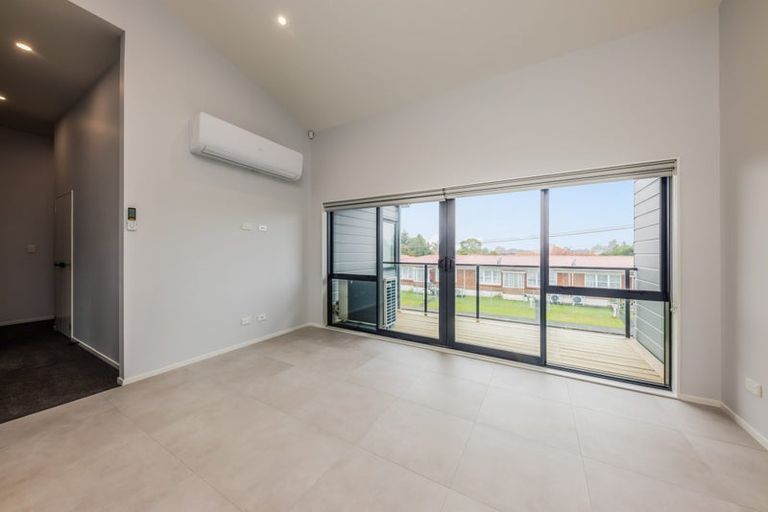 Photo of property in 1/7 Caspar Road, Papatoetoe, Auckland, 2025