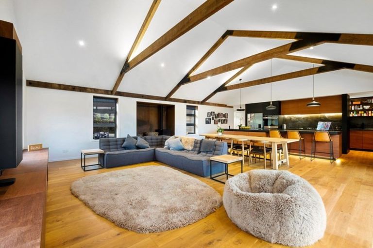 Photo of property in 49 Kirimoko Crescent, Wanaka, 9305