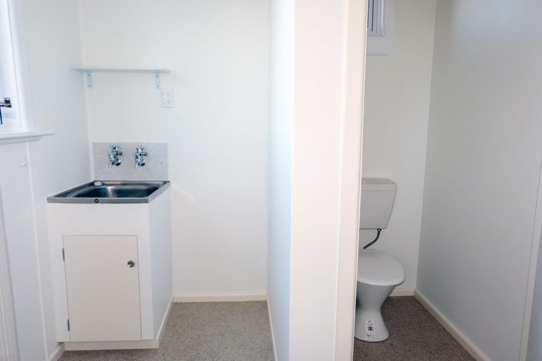 Photo of property in 27 Clyde Street, Oamaru North, Oamaru, 9400