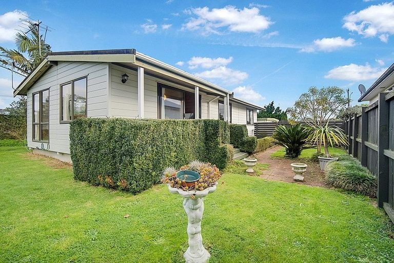 Photo of property in 247 Tukapa Street, Westown, New Plymouth, 4310