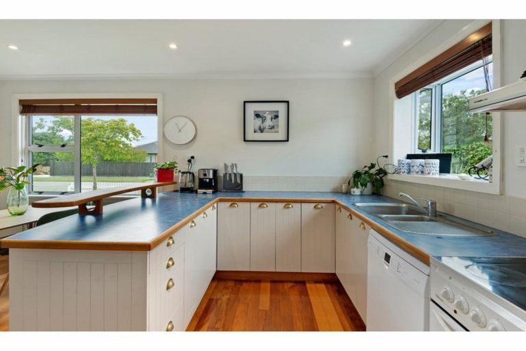 Photo of property in 8 Rollesby Street, Hoon Hay, Christchurch, 8025