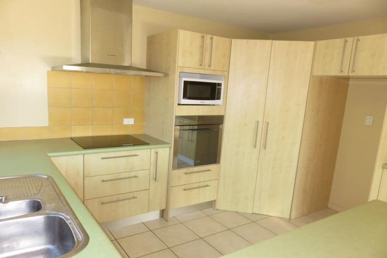 Photo of property in 36 Waverton Terrace, Churton Park, Wellington, 6037