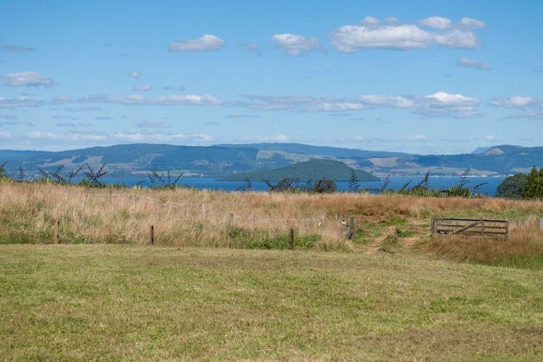 Photo of property in 16 Fleming Road, Hamurana, Rotorua, 3072