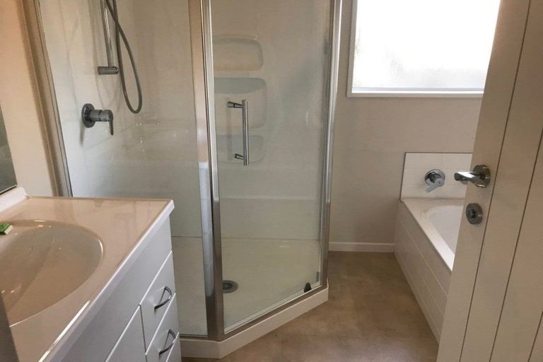 Photo of property in 41b Vivian Street, Burwood, Christchurch, 8083