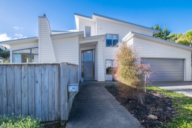 Photo of property in 15 Mauldeth Terrace, Churton Park, Wellington, 6037
