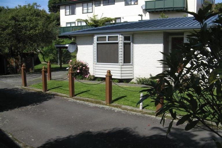 Photo of property in 98a Normandale Road, Normandale, Lower Hutt, 5010