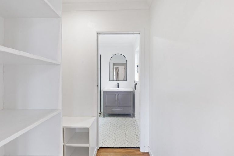 Photo of property in 62 Mount View Road, Melville, Hamilton, 3206