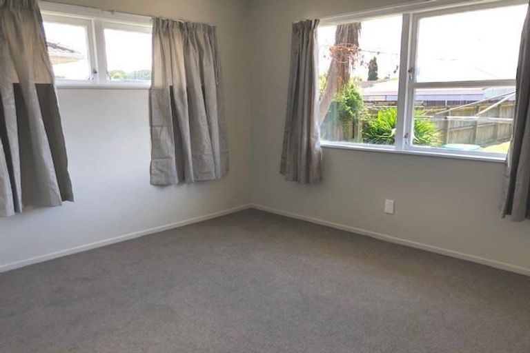 Photo of property in 39 Kairanga Street, Mangere East, Auckland, 2024