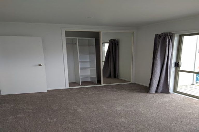 Photo of property in 2/112 Nile Road, Milford, Auckland, 0620