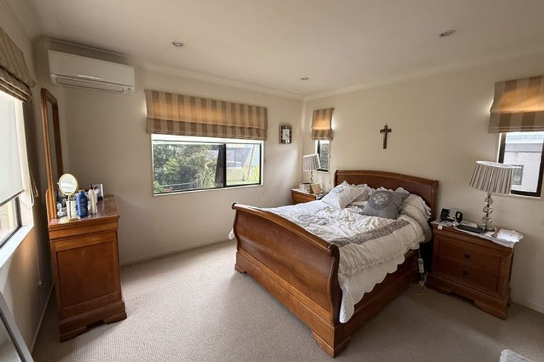 Photo of property in 109 Hugh Green Drive, Pinehill, Auckland, 0632