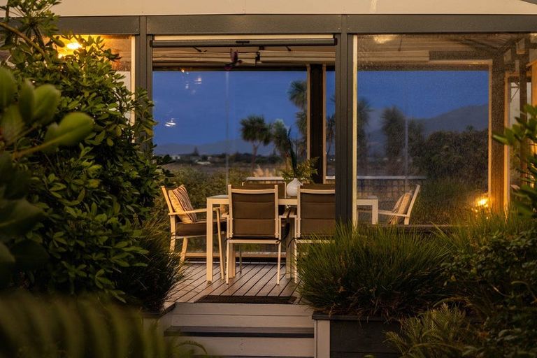 Photo of property in 260 Manly Street, Paraparaumu Beach, Paraparaumu, 5032