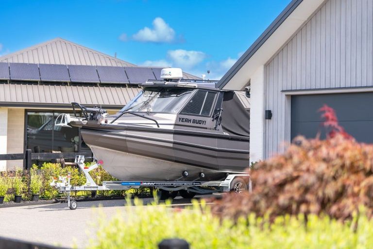 Photo of property in 25 Mike Smith Drive, Cambridge, 3434