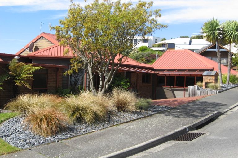 Photo of property in 43 The Cliffs, Britannia Heights, Nelson, 7010