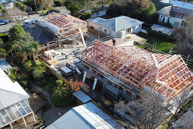 Photo of property in 220 Geraldine Street, Edgeware, Christchurch, 8013