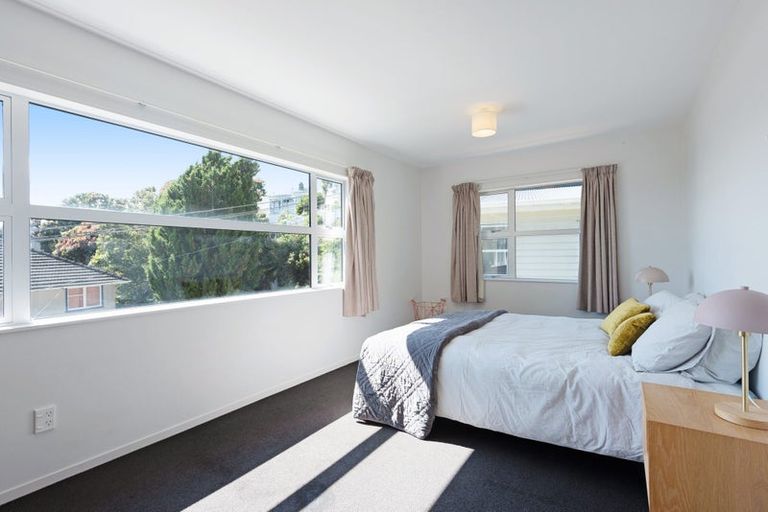 Photo of property in 3a Anderson Terrace, Mount Cook, Wellington, 6021