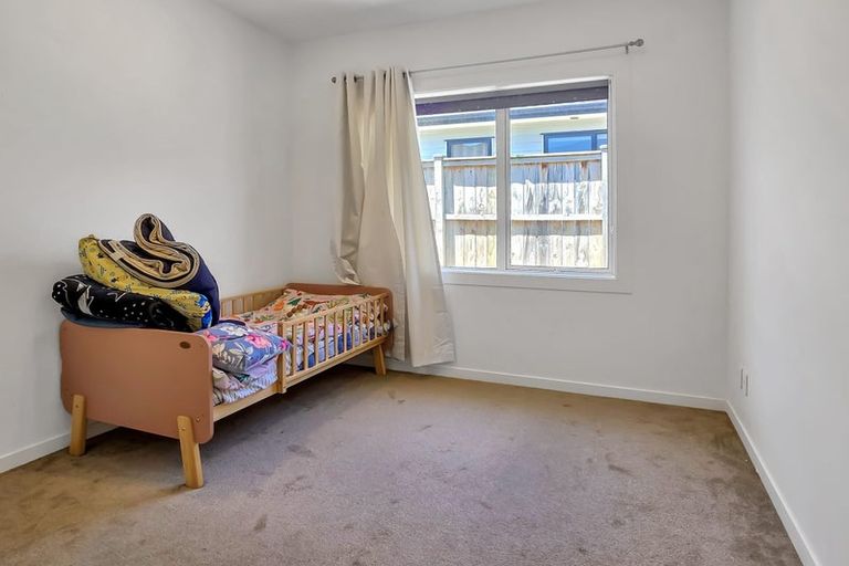 Photo of property in 31 Johns Creek Crescent, Silverdale, 0932
