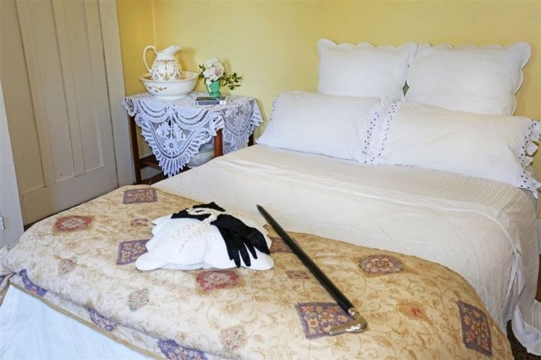 Photo of property in 38 Kitchener Road, Waiuku, 2123