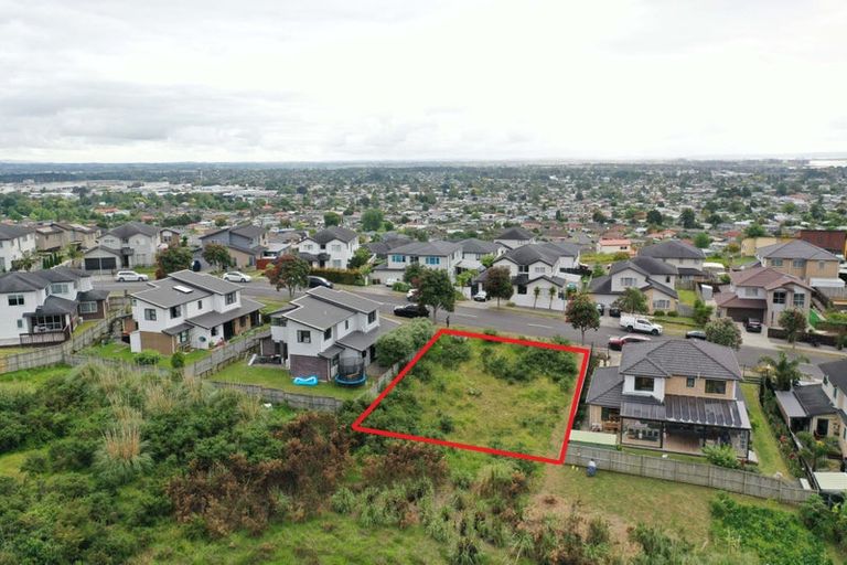 Photo of property in 93 Keri Vista Rise, Papakura, 2110