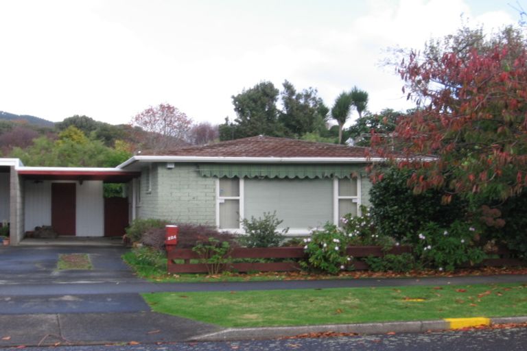 Photo of property in 22 Kohekohe Road, Waikanae, 5036