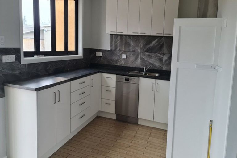 Photo of property in 17 Marr Place, Tokoroa, 3420