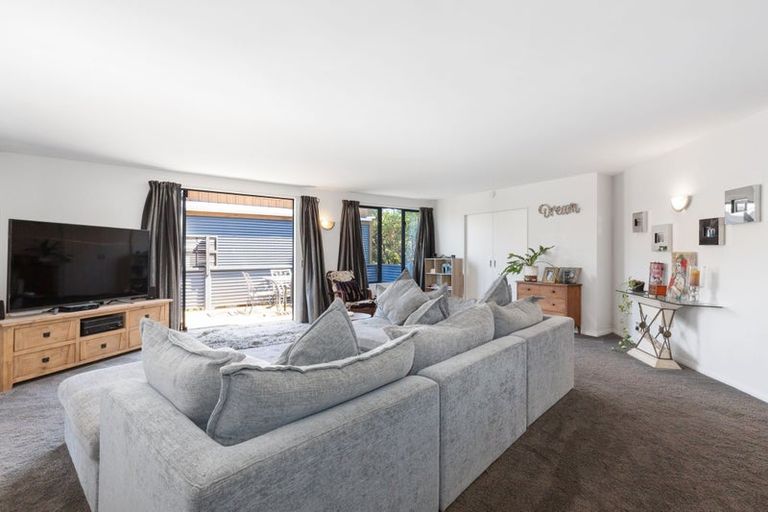 Photo of property in 9h Muri Road, Pukerua Bay, 5026