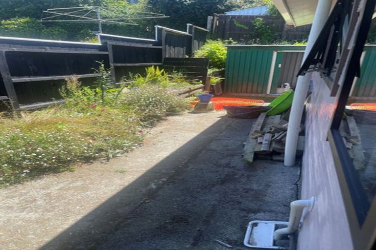 Photo of property in 9a Monowai Road, Johnsonville, Wellington, 6037