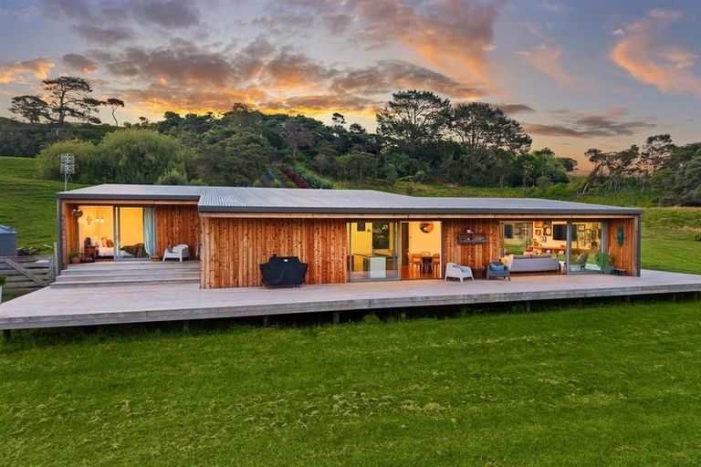 Photo of property in 463 Fordyce Road, Helensville, 0874