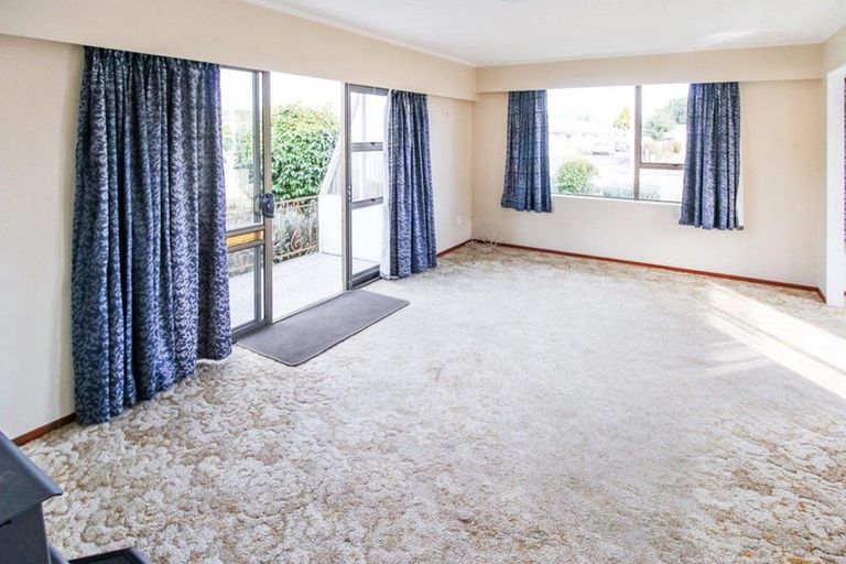 Photo of property in 1 Maine Street, Dannevirke, 4930