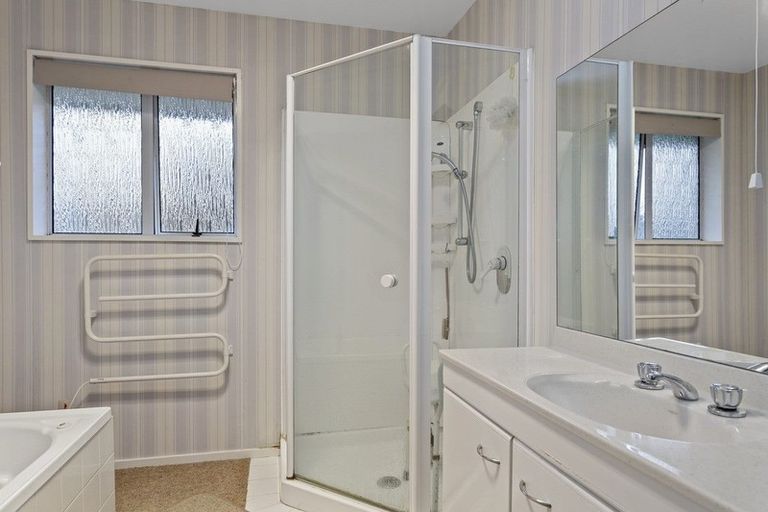 Photo of property in 644 Springs Road, Prebbleton, 7604