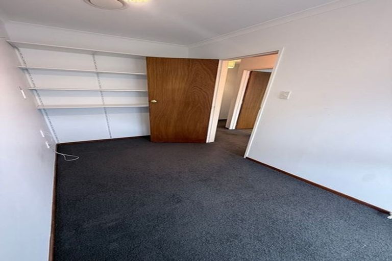 Photo of property in 104 Waterloo Crescent, Hokowhitu, Palmerston North, 4410
