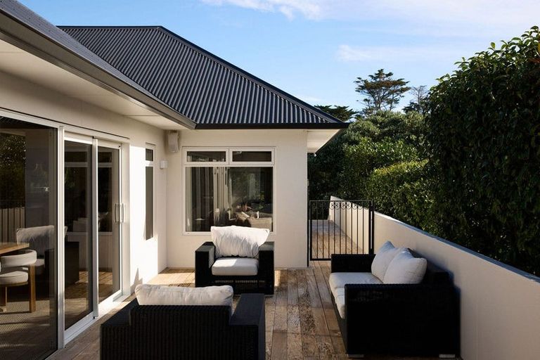 Photo of property in 184 Oceanbeach Road, Mount Maunganui, 3116