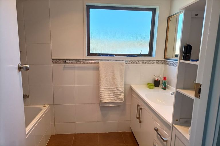 Photo of property in 10 O'connor Drive, Pukekohe, 2120