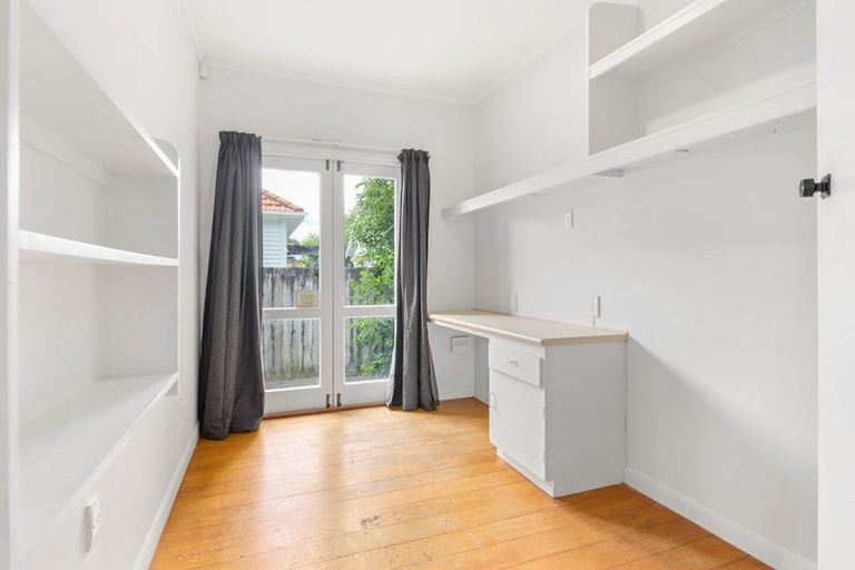 Photo of property in 1 James Street, Hamilton East, Hamilton, 3216