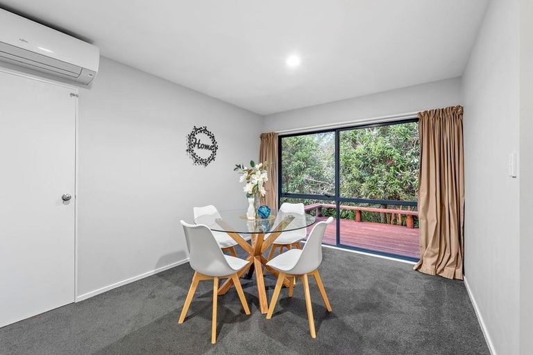 Photo of property in 151f Colwill Road, Massey, Auckland, 0614