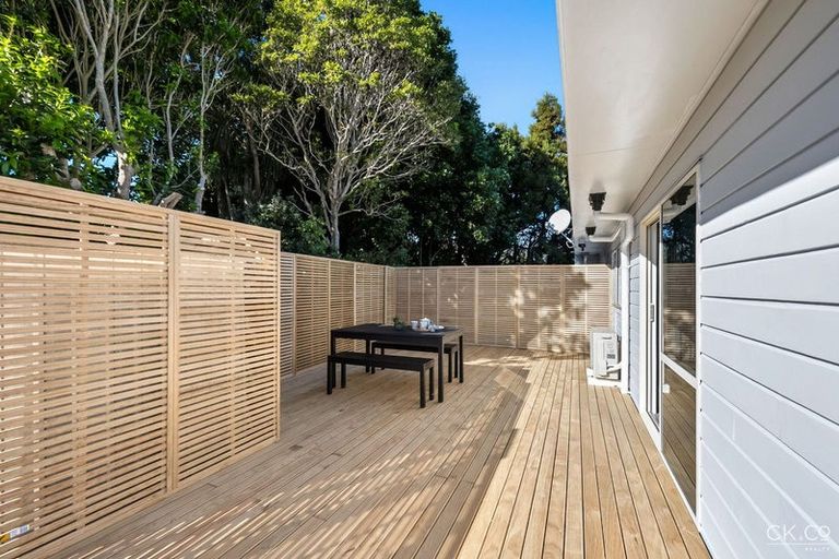 Photo of property in 2/1001 High Street, Avalon, Lower Hutt, 5011