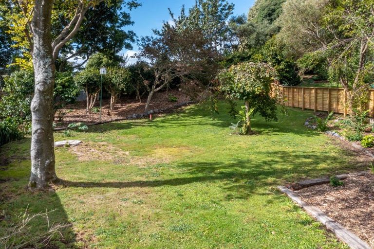 Photo of property in 8b Fiesta Grove, Raumati Beach, Paraparaumu, 5032