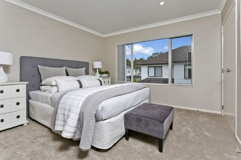 Photo of property in 55 Oakway Drive, Schnapper Rock, Auckland, 0632