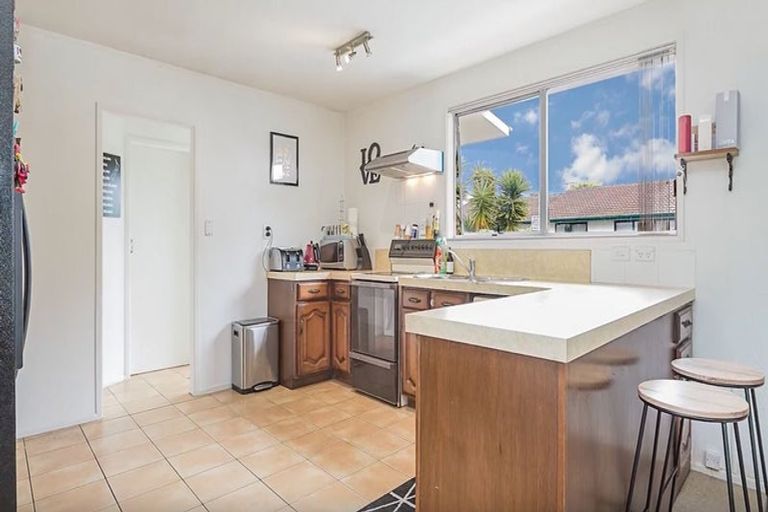 Photo of property in 423 Bucklands Beach Road, Bucklands Beach, Auckland, 2012