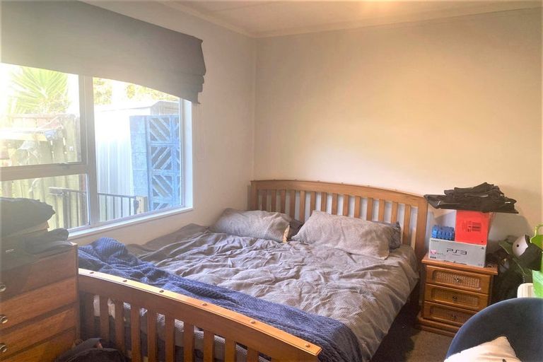 Photo of property in 3/10 Raukawa Street, Stokes Valley, Lower Hutt, 5019