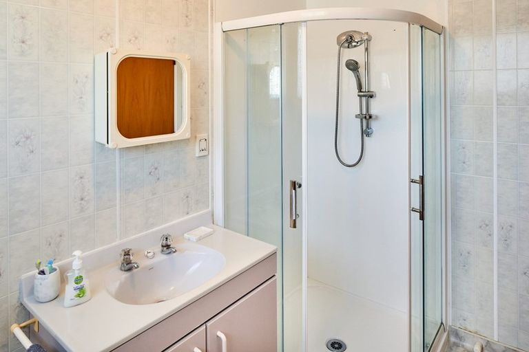 Photo of property in 5/8 Hewer Crescent, Naenae, Lower Hutt, 5011