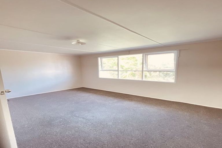 Photo of property in 42 Imrie Avenue, Mangere, Auckland, 2022