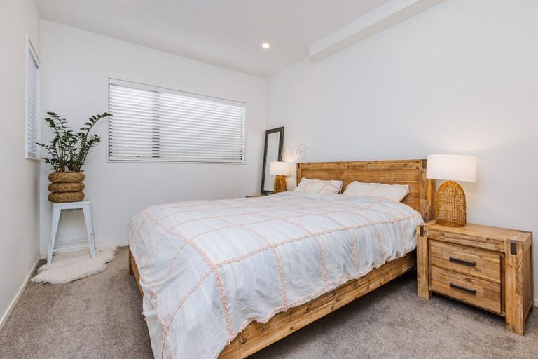 Photo of property in 18b Poruru Close, Papakura, 2110